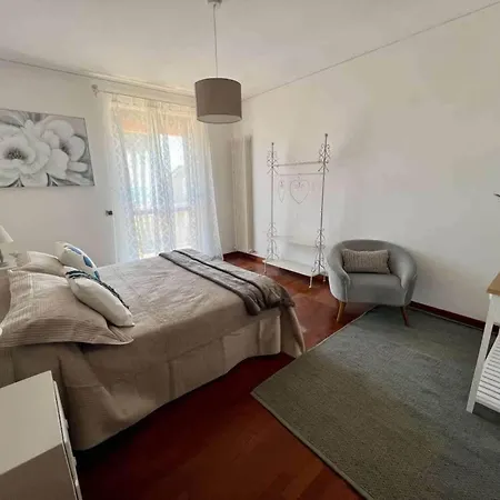 Apartment Elegant With Hot Tub, Views
